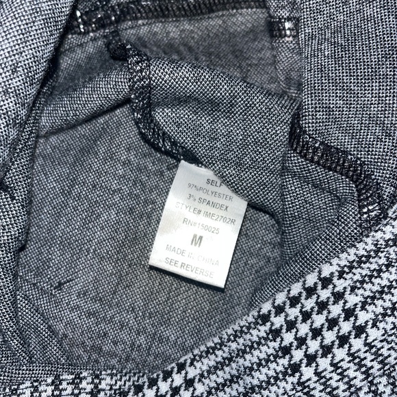 Emory Park Printed Jumpsuit - Picture 9 of 9